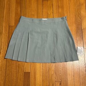 ASOS Curve Green Pleated Mini Skirt Women’s 14 NWT